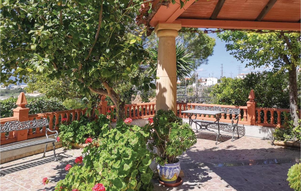 Pet Friendly Home In Olvera With Kitchen Bagian luar foto