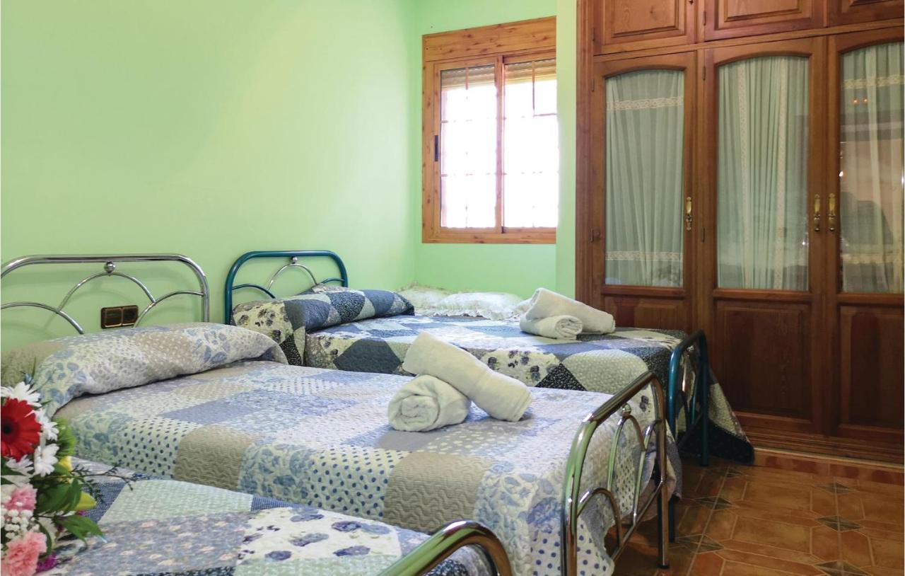 Pet Friendly Home In Olvera With Kitchen Bagian luar foto