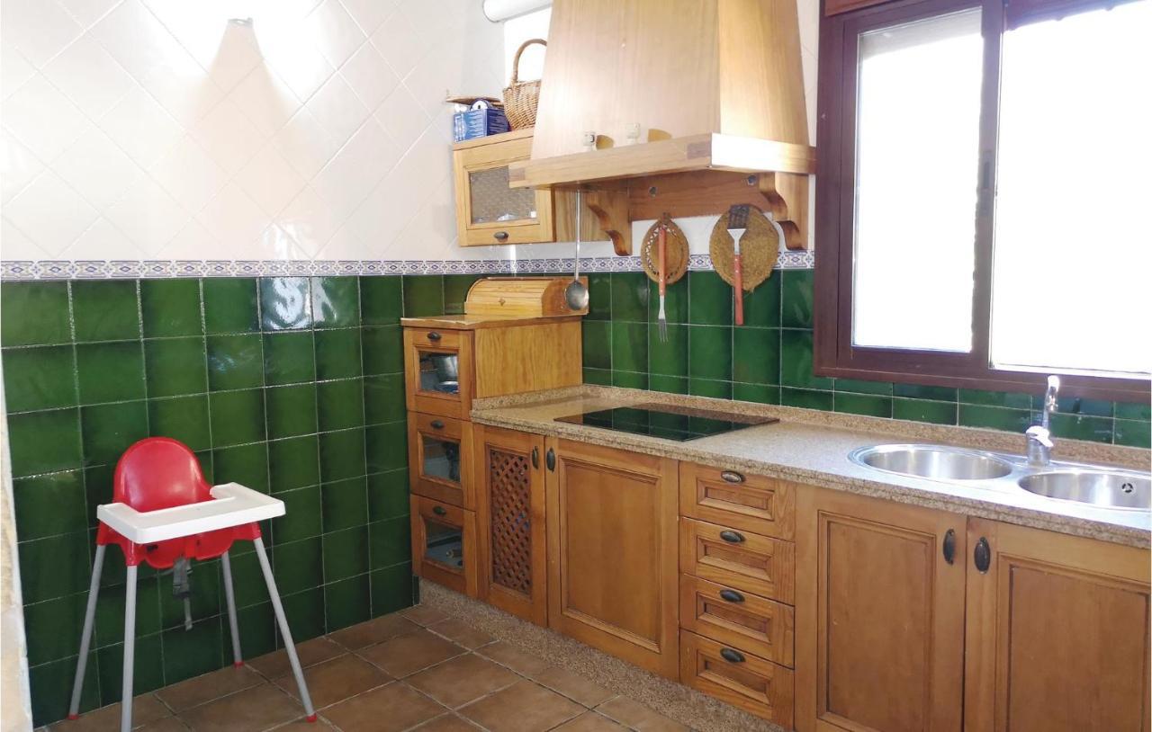 Pet Friendly Home In Olvera With Kitchen Bagian luar foto